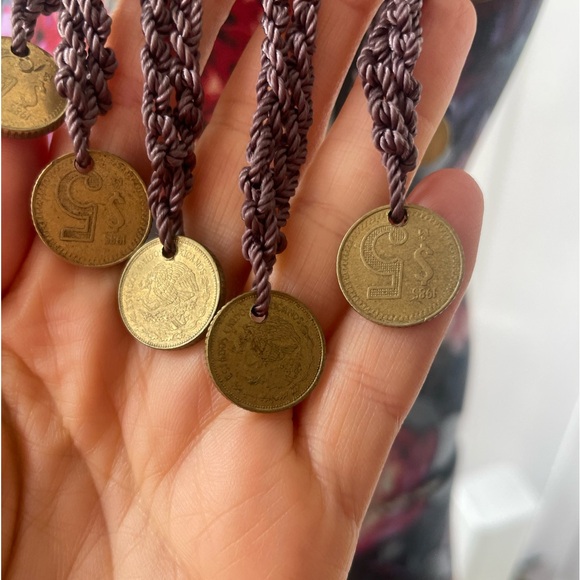 Caravana coqui coqui tulum coin necklace!collectors piece - Picture 3 of 5